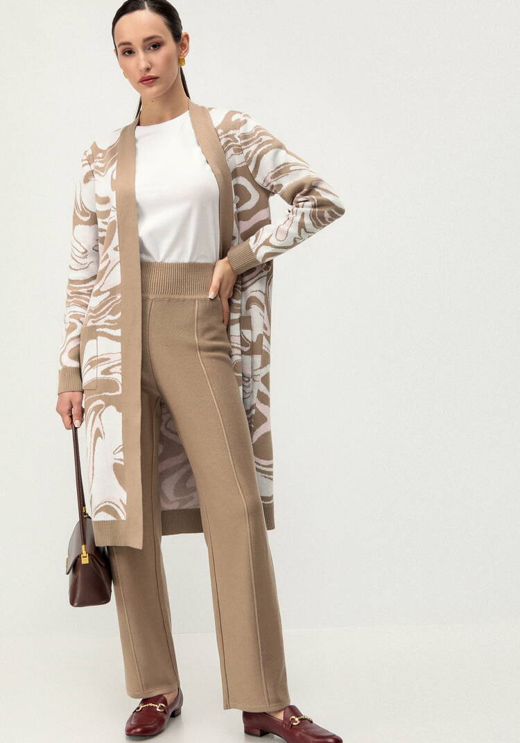 Брюки свободного кроя со стрелками шир.  750, рис. 19