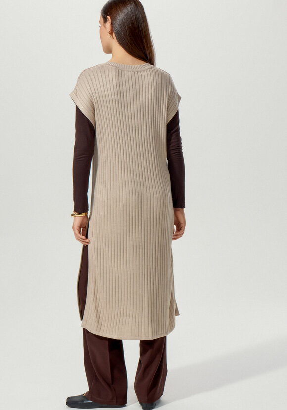 Туника свободного силуэта с широким рукавом шир.  580, рис. 3