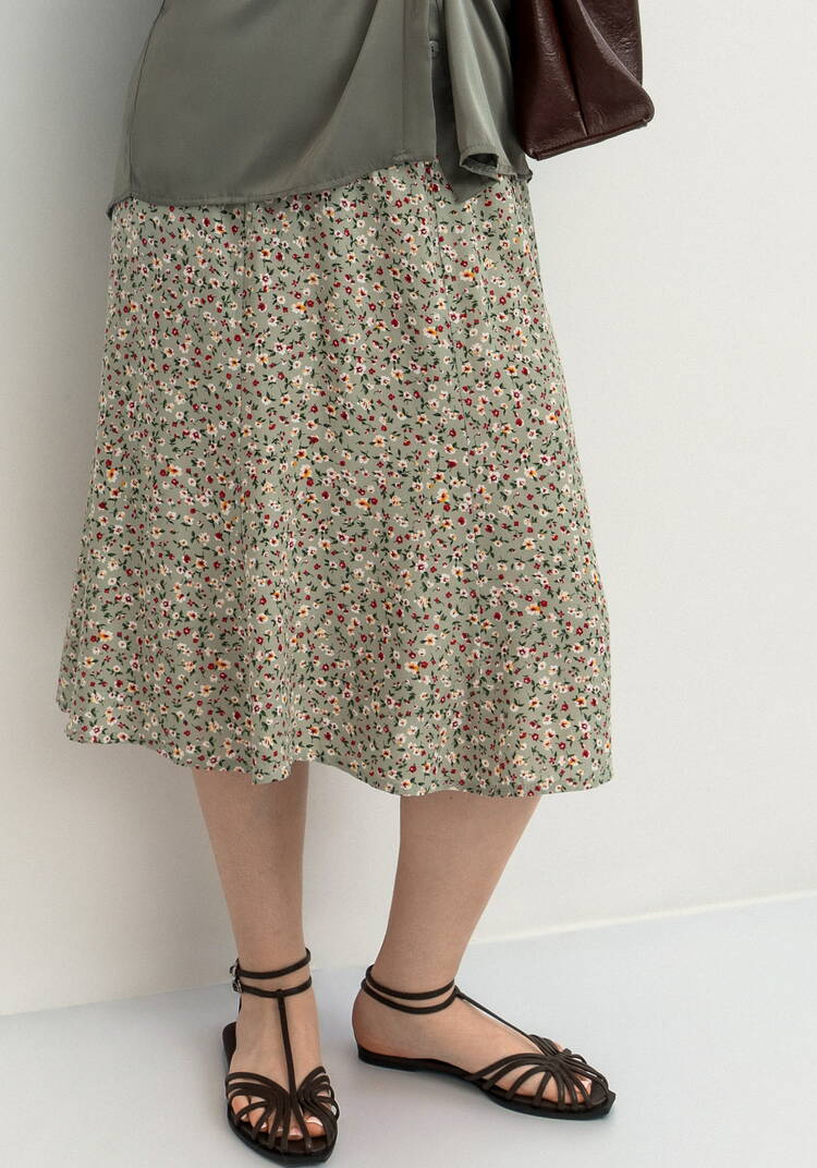 Юбка миди с цветочным принтом шир.  750, рис. 15