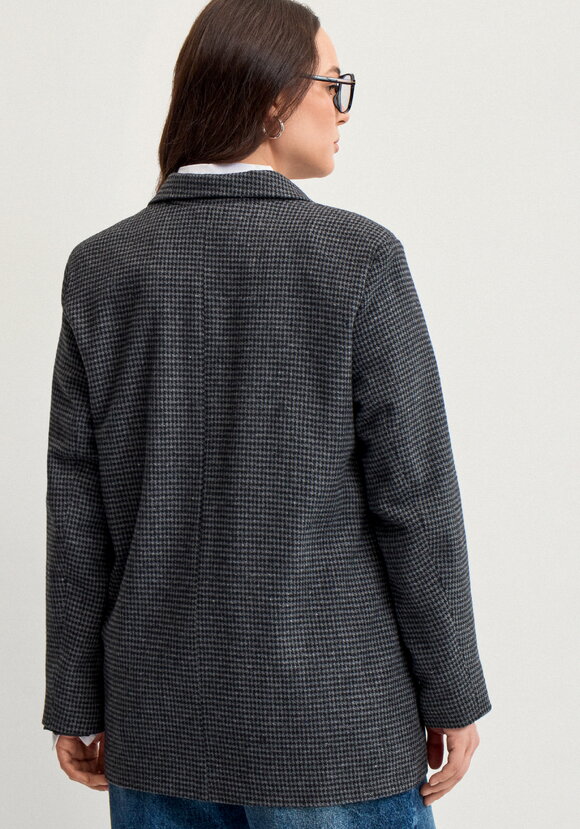 Жакет Строгий комфорт шир.  580, рис. 10