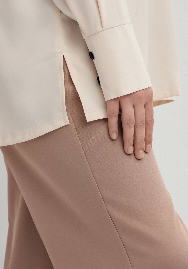 Рубашка с контрастными пуговицами шир.  750, рис. 16