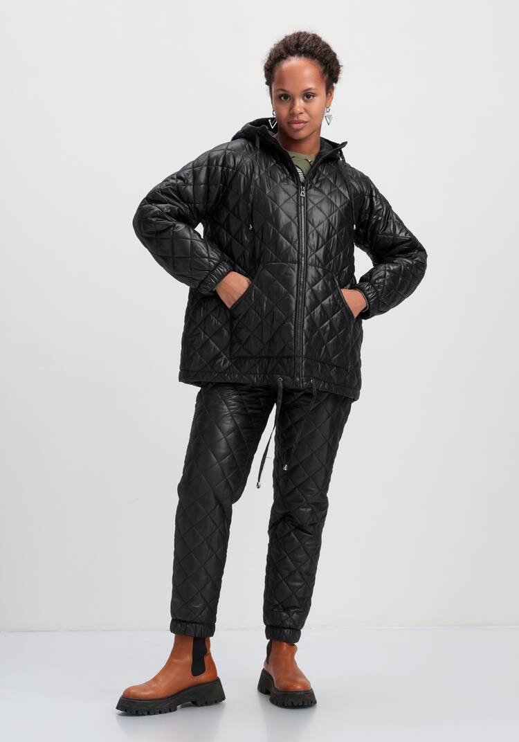 Куртка стёганая с капюшоном шир.  750, рис. 10