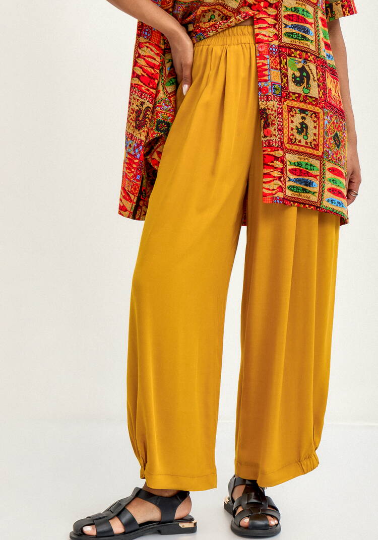 Брюки свободного кроя на резинке по низу шир.  750, рис. 10