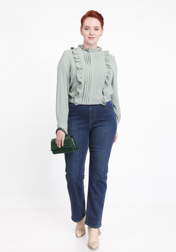 Блуза со складками и рюшей шир.  580, рис. 10