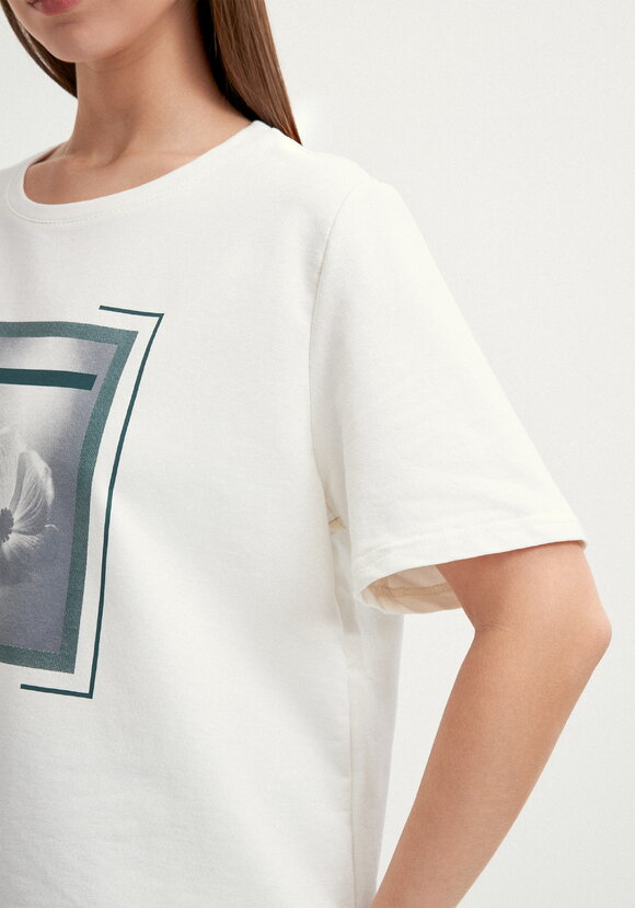 Костюм с флористическим принтом на футболке шир.  580, рис. 32