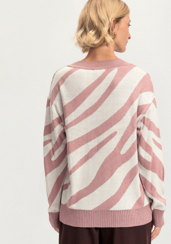 Джемпер с принтом зебра шир.  580, рис. 26