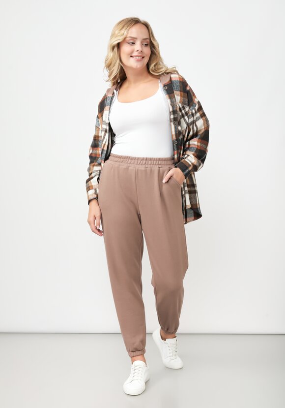 Брюки из трикотажа с карманами шир.  580, рис. 24