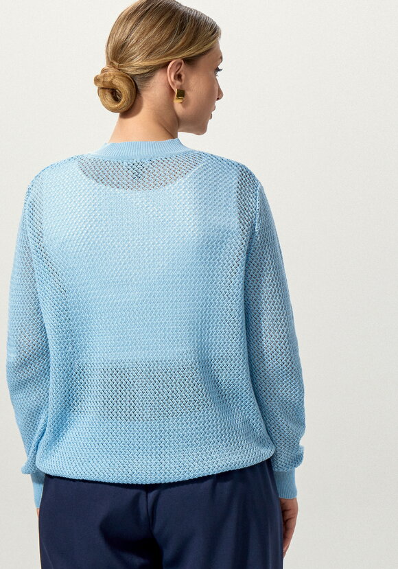 Бомбер ажурный на свободу движения шир.  580, рис. 9