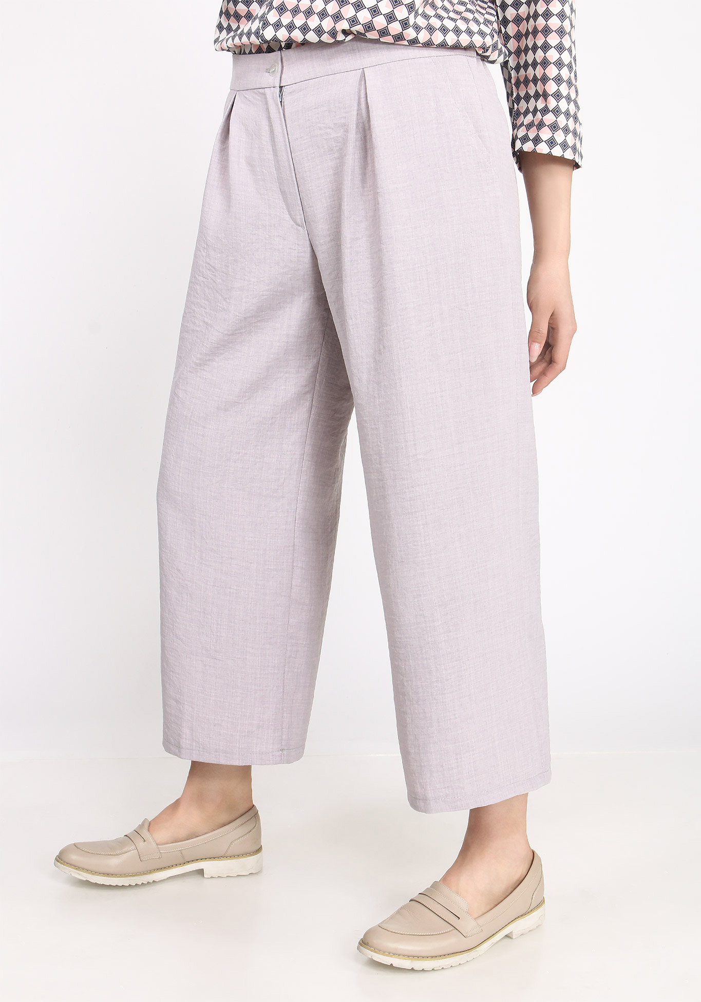 Брюки-кюлоты свободного кроя