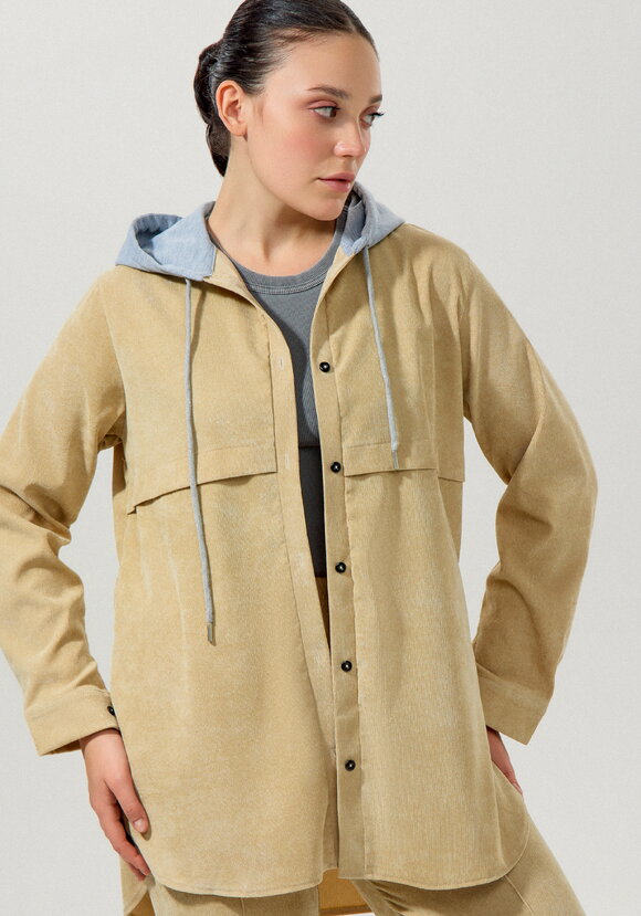 Рубашка из вельвета с капюшоном шир.  580, рис. 4