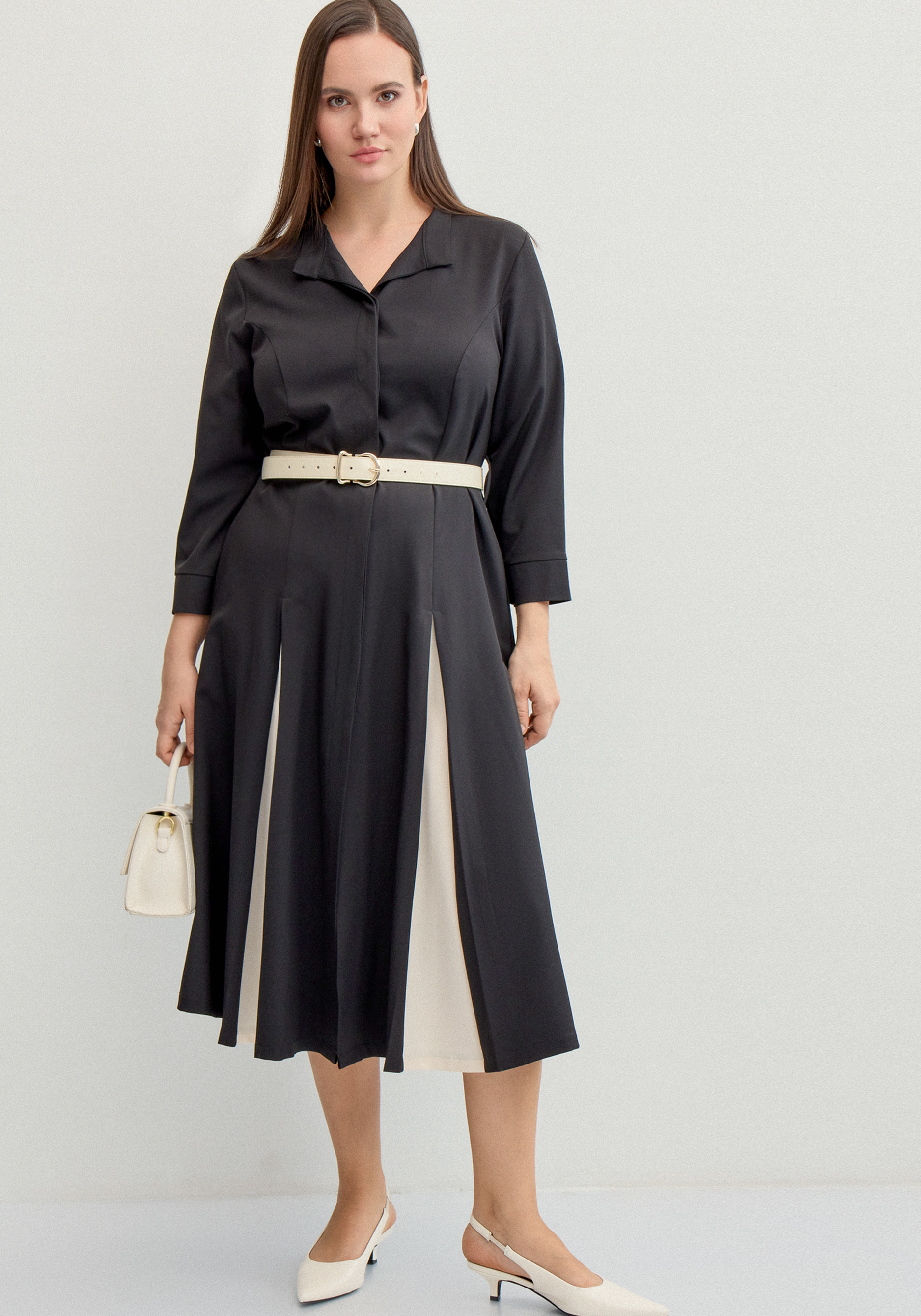 

Платье с контрастными вставками в складках, Черный