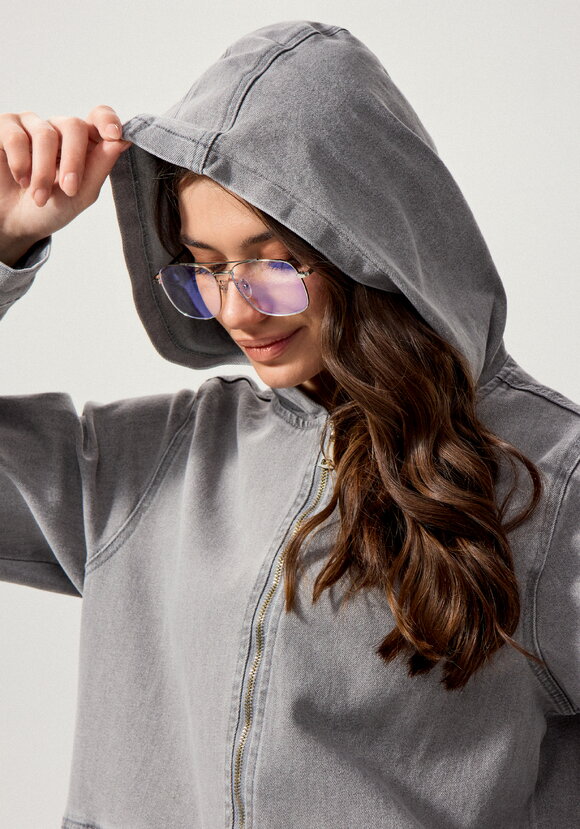 Джинсовая куртка с капюшоном шир.  580, рис. 17