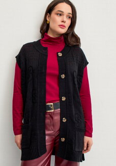 Жилет ажурный с карманами