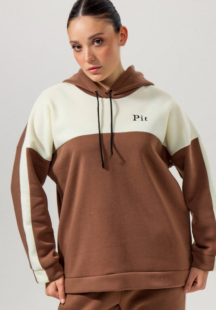 Костюм спортивный с комбинированной вставкой шир.  750, рис. 9