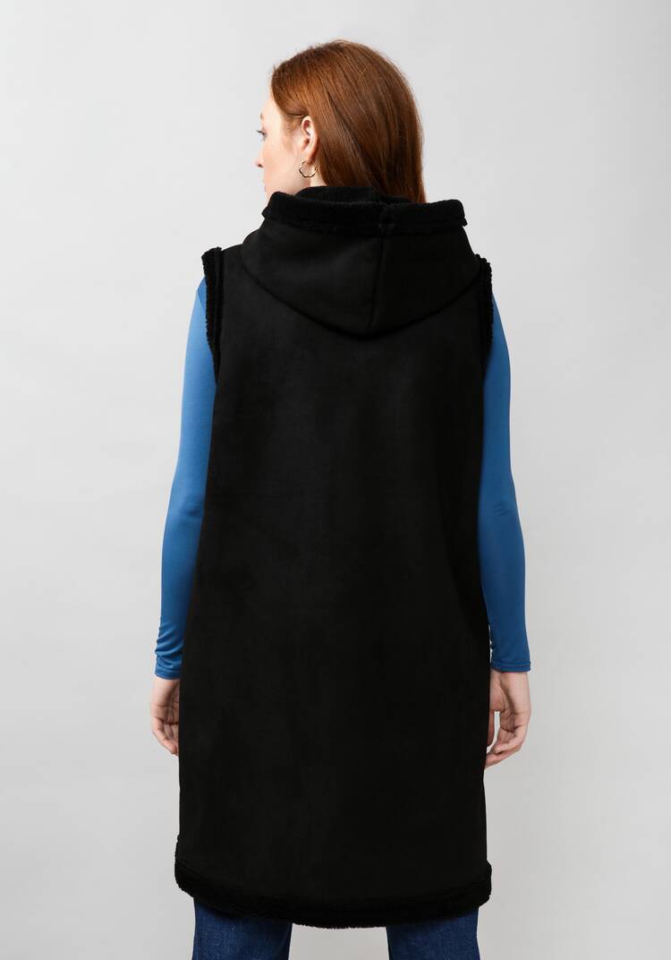 Жилет из экомеха с капюшоном шир.  750, рис. 13