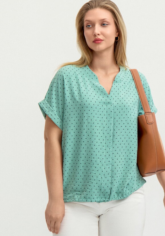 Блуза на кулиске по низу Мира шир.  580, рис. 1