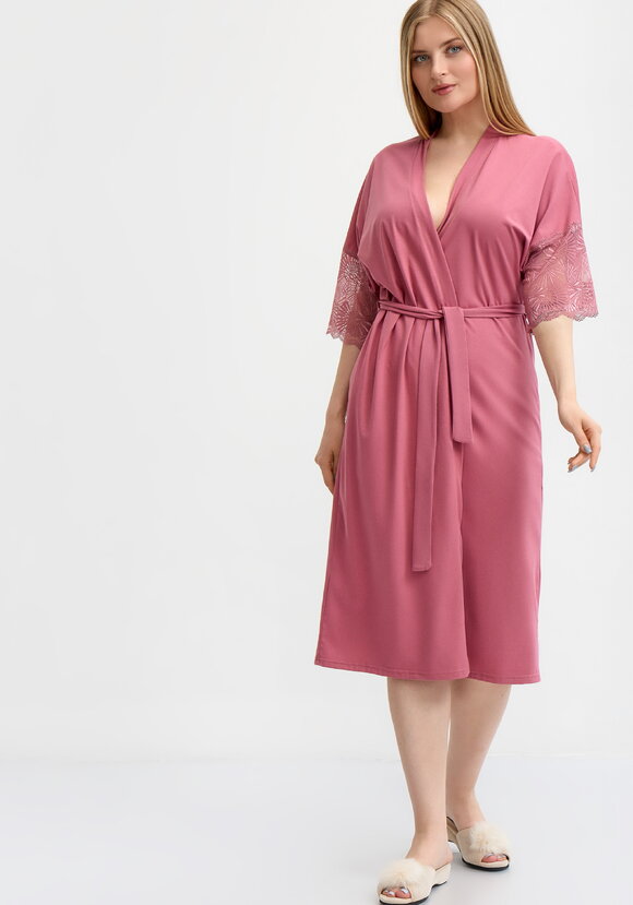 Халат с отделкой кружевом шир.  580, рис. 1