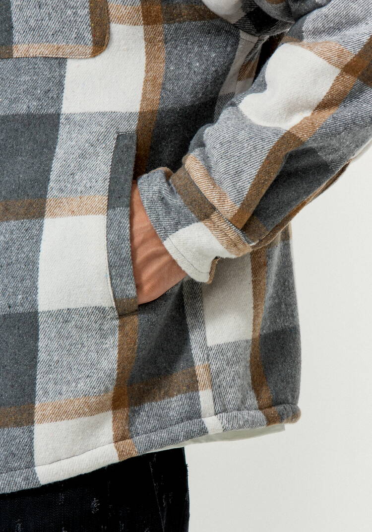 Рубашка с капюшоном и подкладом из шерпы шир.  750, рис. 43