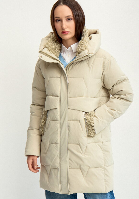 Пальто стеганое с меховой отделкой шир.  580, рис. 11