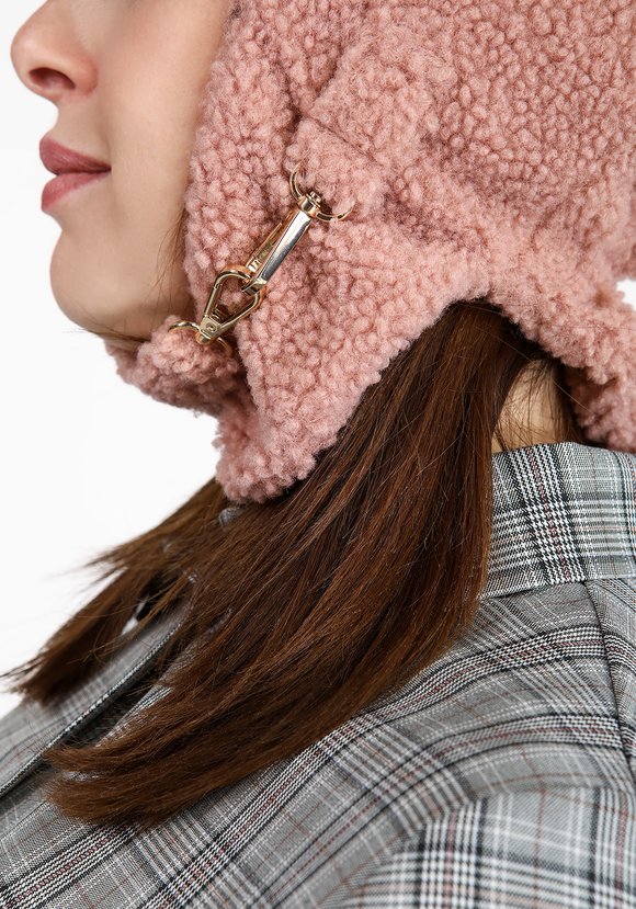 Шапка ушанка с козырьком шир.  580, рис. 10