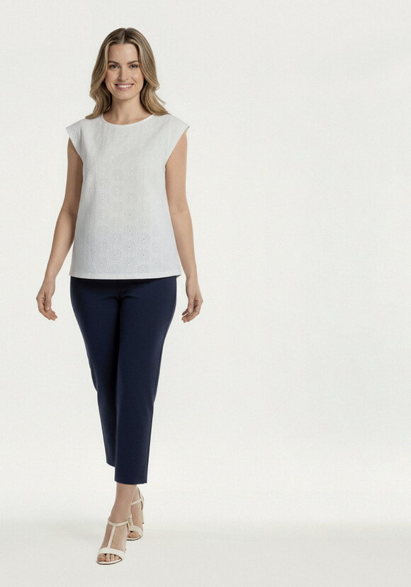 Блуза из шитья с коротким рукавoм шир.  580, рис. 7