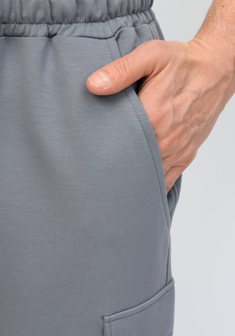 Шорты с боковыми накладными карманами шир.  750, рис. 21