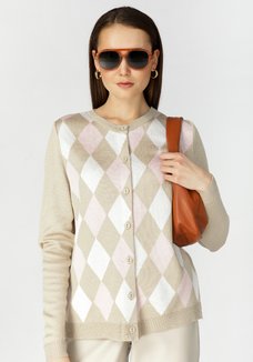 Кардиган с ромбами по полочке и спинке