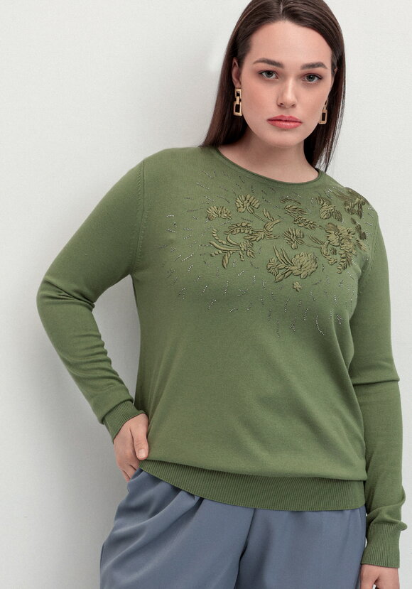 Джемпер с цветочной вышивкой и стразами шир.  580, рис. 14