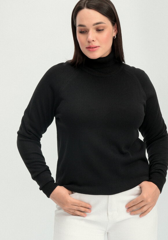 Джемпер прямого силуэта с высоким воротом шир.  580, рис. 33