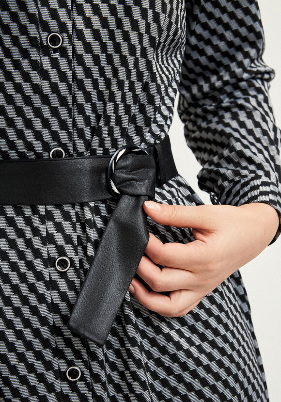 Платье-рубашка с длинным рукавом на манжете шир.  580, рис. 6