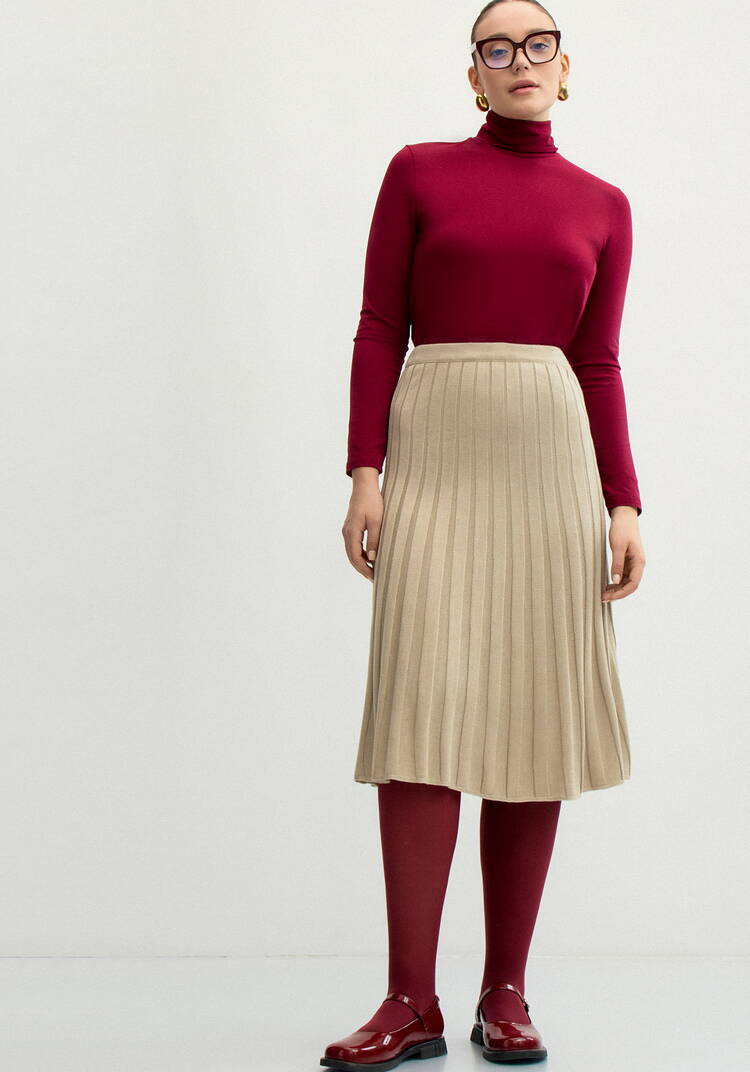 Юбка А-силуэта на резинке с имитацией плиссе шир.  750, рис. 14