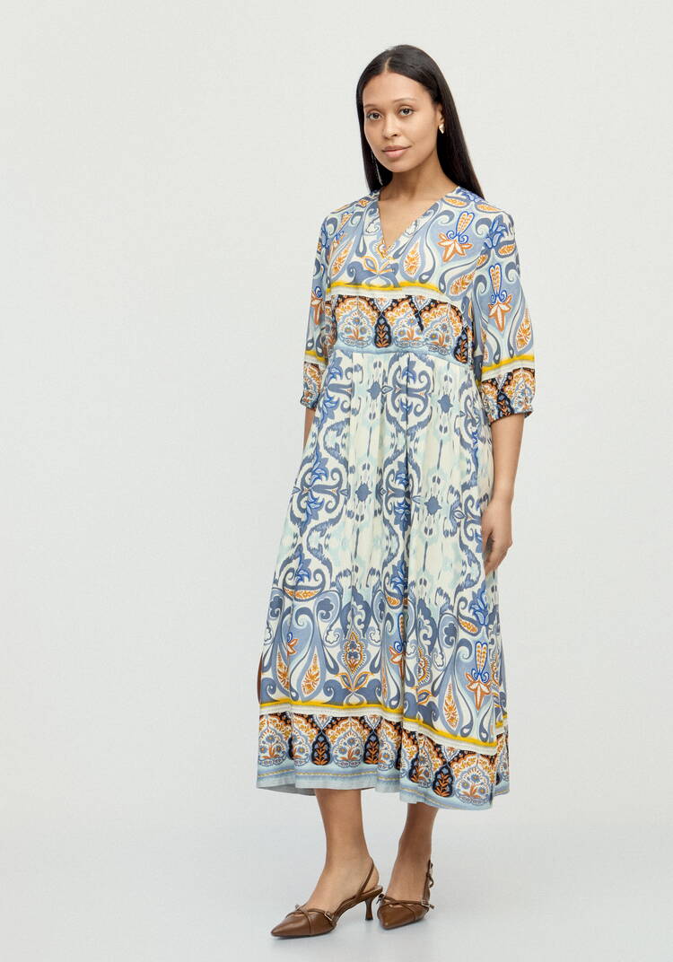 Платье с принтом свoбодного кроя шир.  750, рис. 15