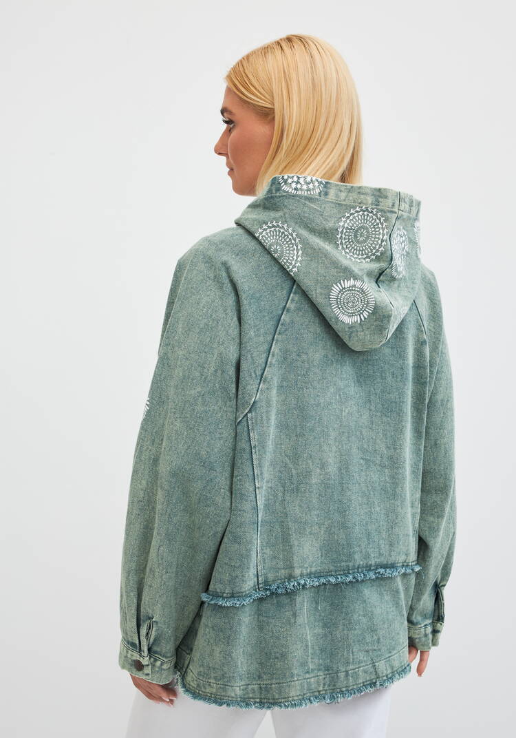 Куртка джинсовая с нашивками Ванесса шир.  750, рис. 16