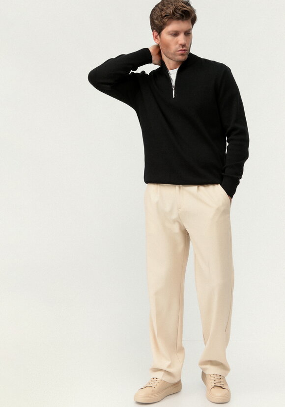 Джемпер с воротником-стойкой на молнии шир.  580, рис. 27