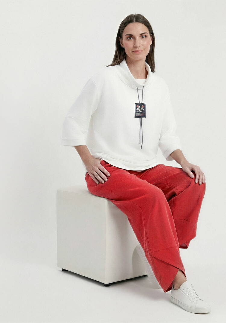 Блуза с декором по горловине шир.  750, рис. 1