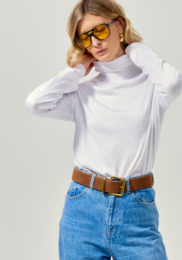 Водолазка с защипами у горловины шир.  580, рис. 3