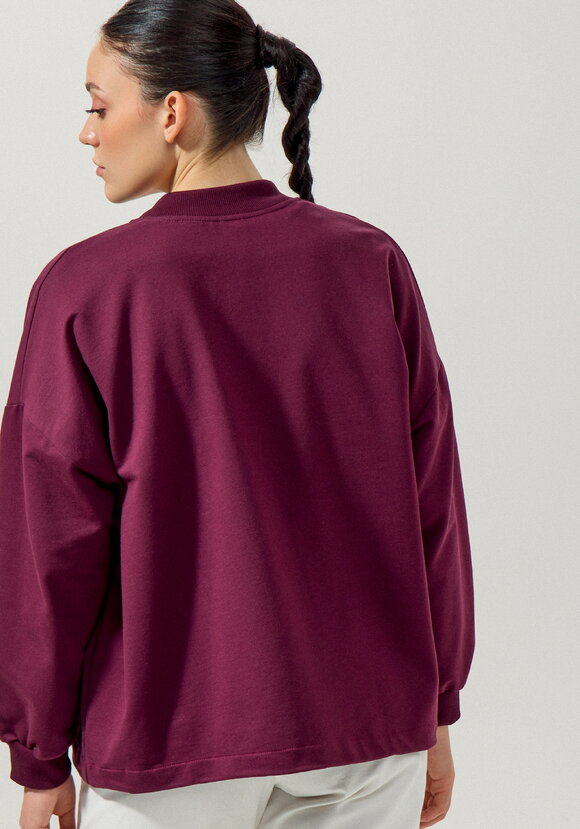 Бомбер с накладными карманами шир.  580, рис. 9