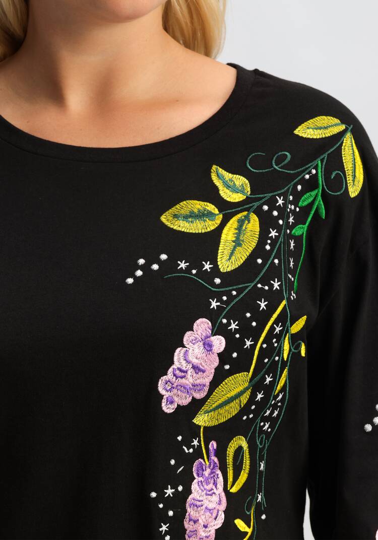 Лонгслив с вышивкой шир.  750, рис. 15