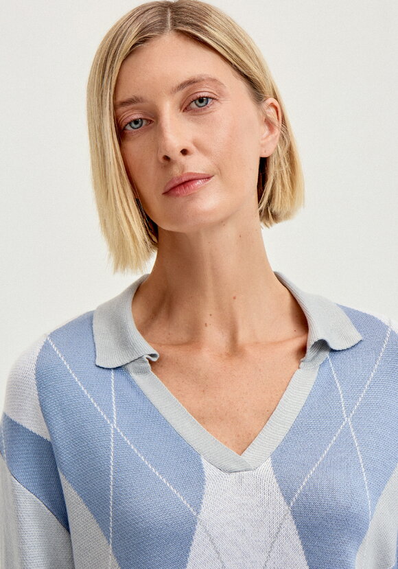 Джемпер с воротом-поло и ромбовидным узором шир.  580, рис. 20