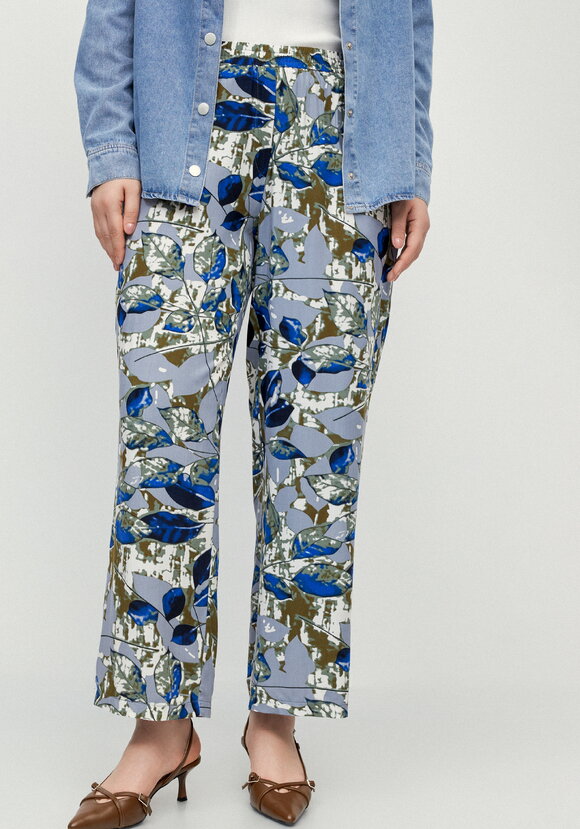 Брюки Калейдоскоп лепестков шир.  580, рис. 7