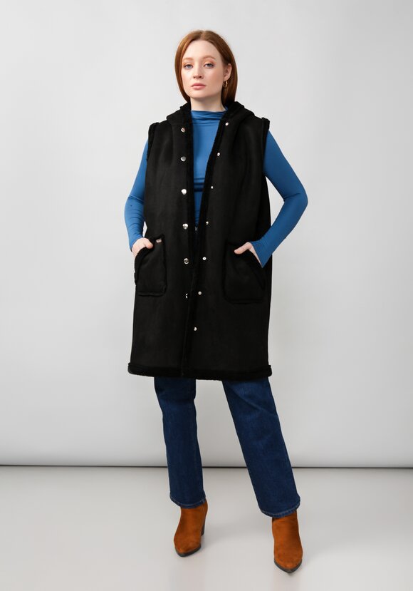 Жилет из экомеха с капюшоном шир.  580, рис. 12