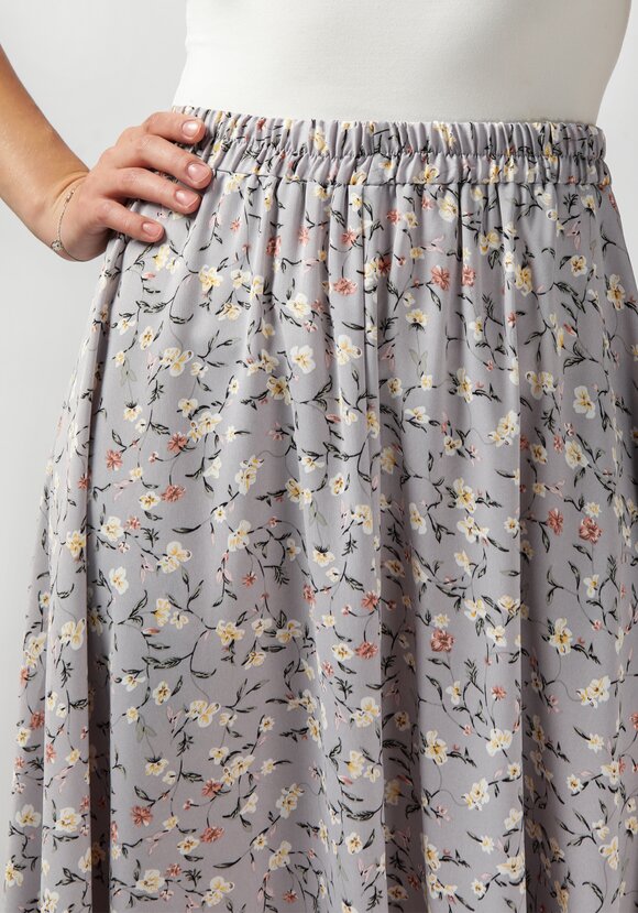 Комплект: блузат+юбка c цветочным принтом шир.  580, рис. 21