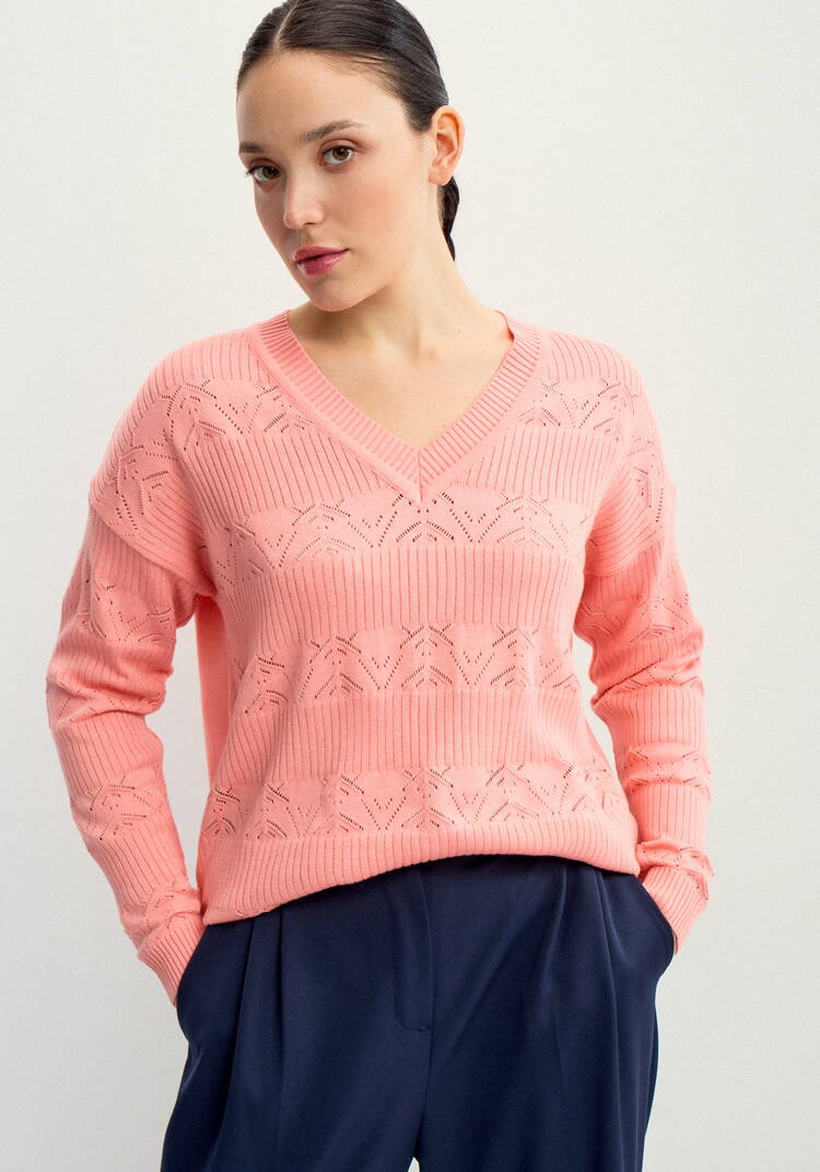 Джемпер с V-образным вырезом ажурный шир.  750, рис. 14