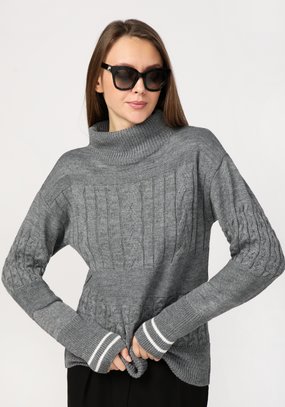Свитер женский с эффектом структурных кос