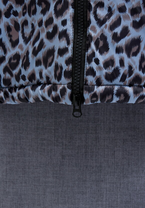 Куртка с анималистическим принтом и капюшоном шир.  580, рис. 20