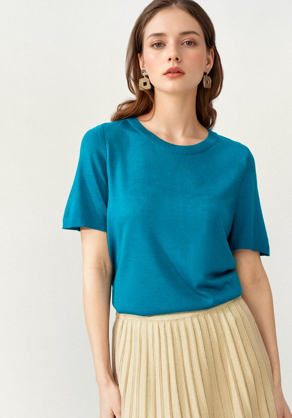 Джемпер с припуском на свободу движения шир.  580, рис. 28