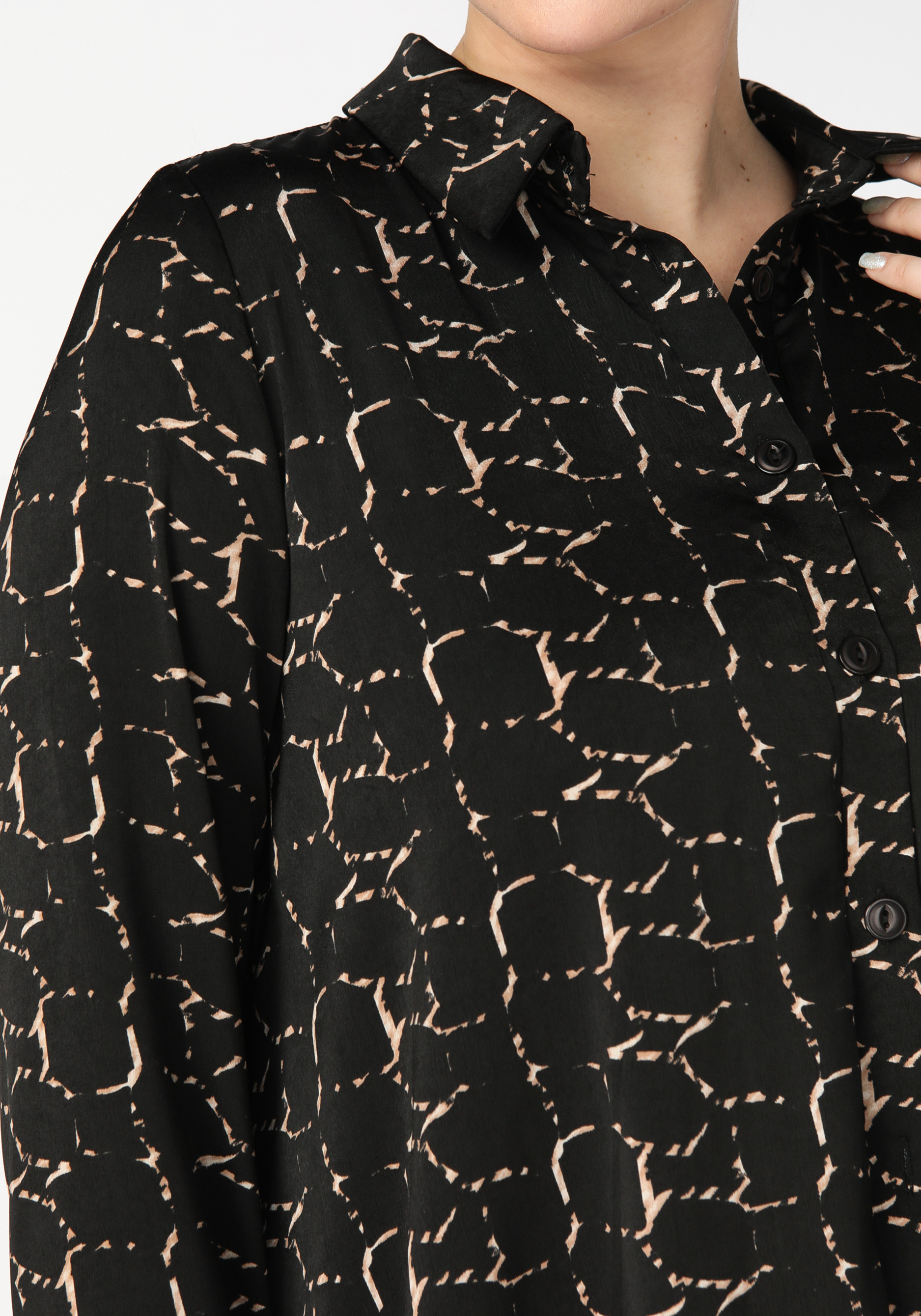 Блуза на пуговицах с воланом Frida, размер 50-52, цвет черный - фото 5