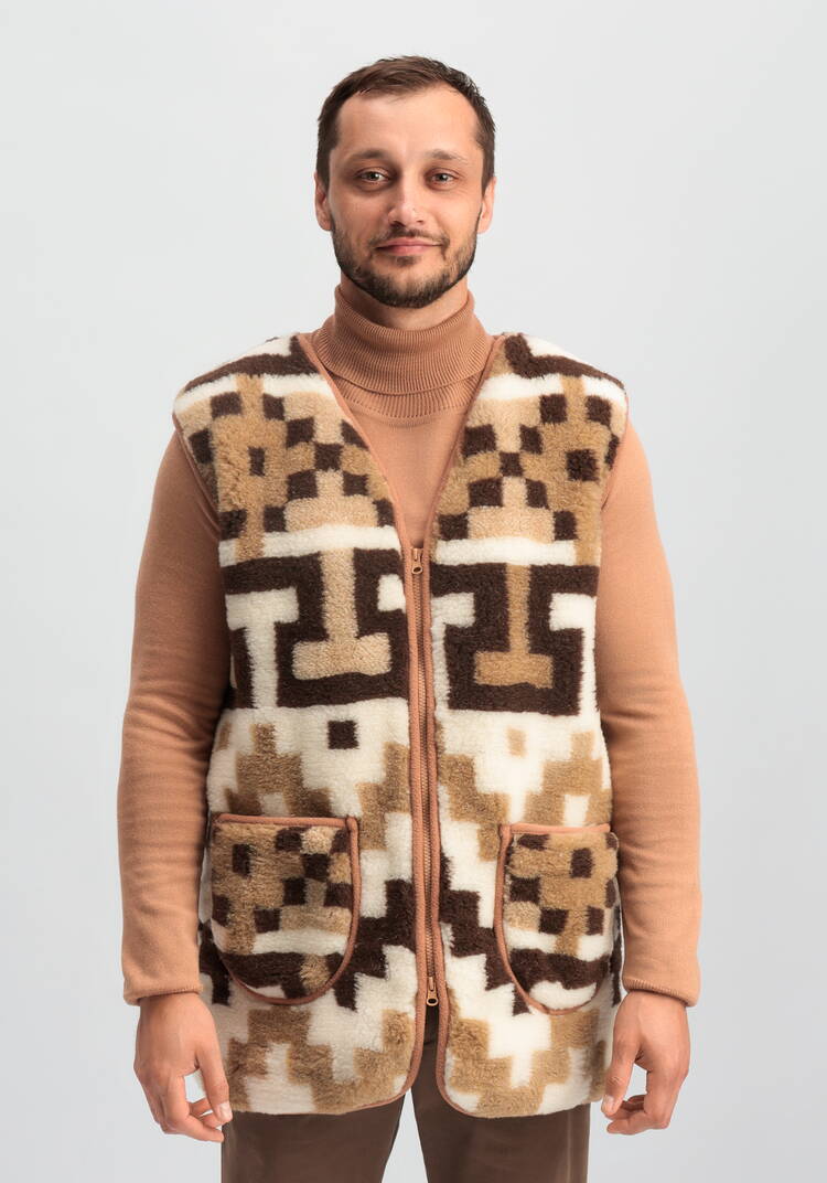 Меховой жилет из верблюжьей шерсти шир.  750, рис. 17