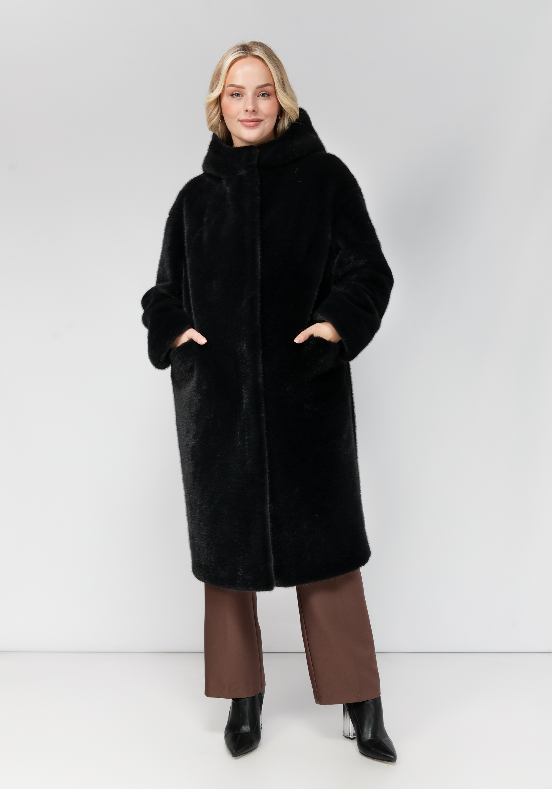 Пальто из искусственного меха Simakhov, размер 58, цвет серый