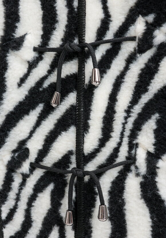 Жилет из овечьей шерсти Меринос шир.  580, рис. 18